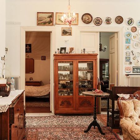 Filopappou Home Athena Bagian luar foto