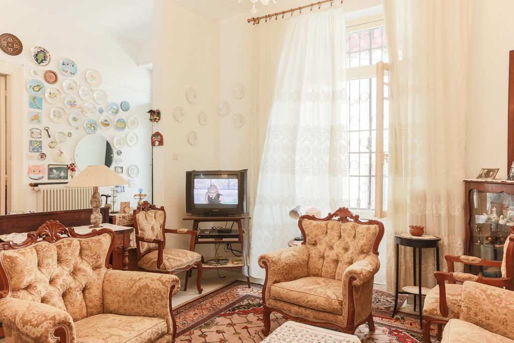 Filopappou Home Athena Bagian luar foto