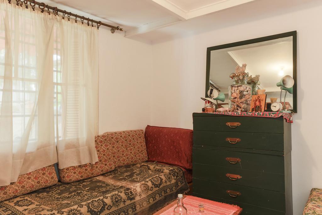 Filopappou Home Athena Bagian luar foto